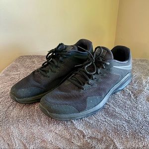 Nike Air Max Black Running Shoes Men